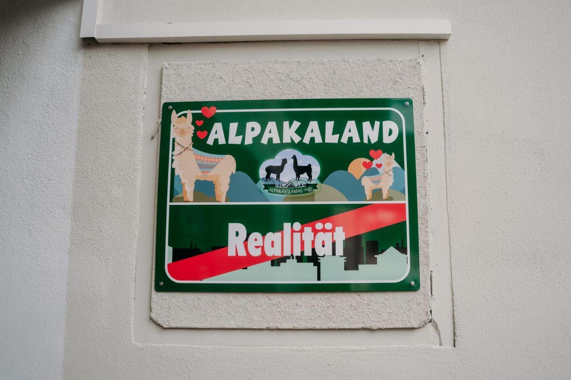 Alpakas, Lamas Und Rentiere Zum Gruenen See Grossdorf  Exterior foto